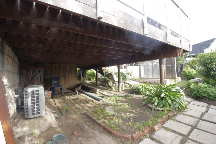 3 Bedroom Property for Sale in Wavecrest Eastern Cape